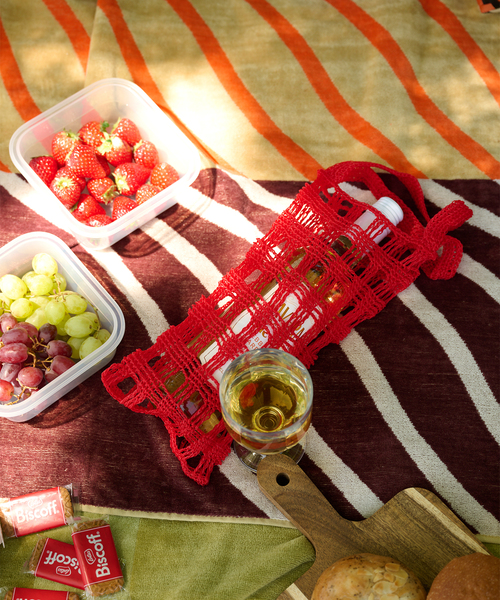 journal standard Furniture (ジャーナルスタンダードファニチャー)の「JSF CROCHET BOTTLE TOTE ボトルトートバッグ(トートバッグ・レディース・ブラック/レッド・FREE)」の10枚目の写真