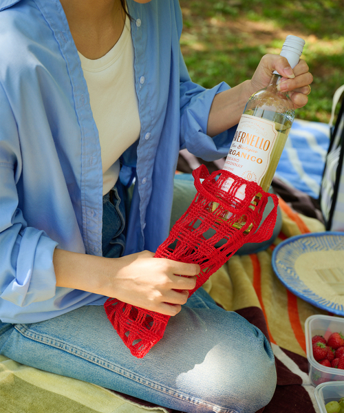 journal standard Furniture (ジャーナルスタンダードファニチャー)の「JSF CROCHET BOTTLE TOTE ボトルトートバッグ(トートバッグ・レディース・ブラック/レッド・FREE)」の11枚目の写真
