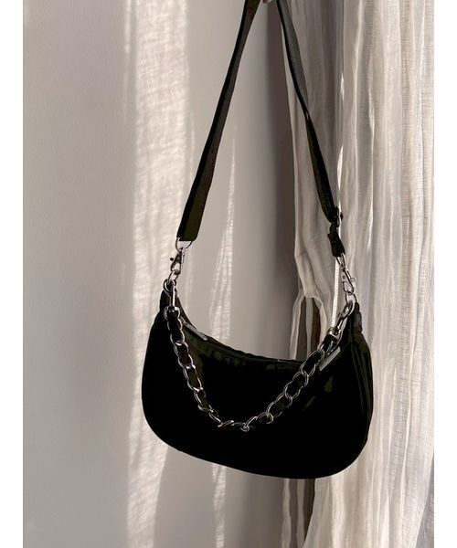 LeSportsac(レスポートサック)の「【SNIDEL×LeSportsac】CHAIN SM CONV HOBO(ショルダーバッグ・レディース・シルバー/イエロー/ブラック・F)」の8枚目の写真