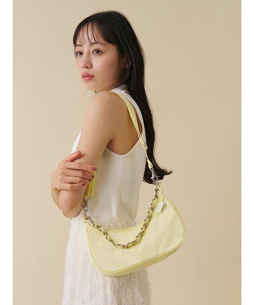 LeSportsac(レスポートサック)の「【SNIDEL×LeSportsac】CHAIN SM CONV HOBO(ショルダーバッグ・レディース・シルバー/イエロー/ブラック・F)」の19枚目の写真
