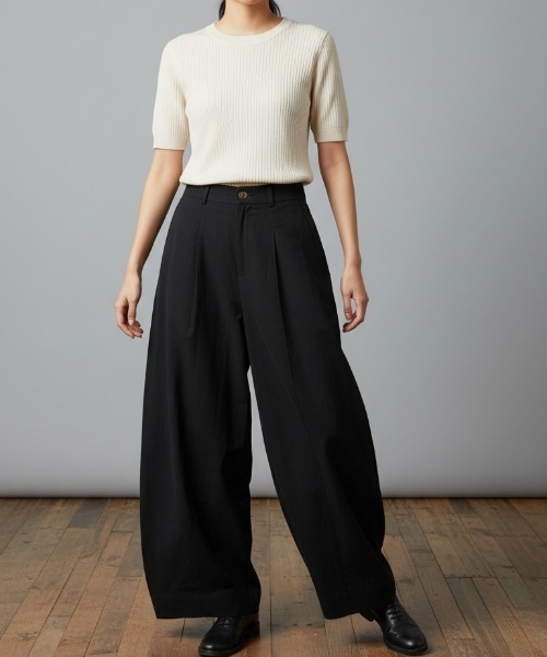 N.s(エヌドットエス)の「バルーンシルエットワイドパンツ(その他パンツ・レディース・ブラック/チャコールグレー・FREE)」の1枚目の写真