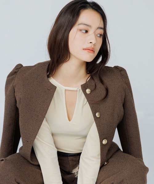 SENEE(セニー)の「tweed balloon long sleeve jacket(ツイードバルーンロングスリーブジャケット)(ノーカラージャケット・レディース・ブラック/ブラウン・SMALL/MEDIUM)」の3枚目の写真
