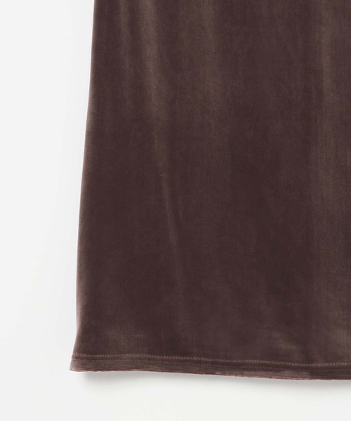 tanakadaisuke(タナカダイスケ)の「【tanakadaisuke/タナカダイスケ】velour cami-one piece/ベロアキャミワンピース(ワンピース・レディース・ブラック/ブラウン・FREE)」の11枚目の写真
