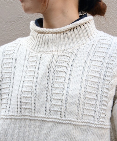 THE SHINZONE(ザ シンゾーン)の「THE SHINZONE/シンゾーン ミックスヤーンモックネックニット MIXED YARN MOCK NECK KNIT 26AMSNI06(ニット/セーター・レディース・ネイビー/ナチュラル・FREE)」の3枚目の写真