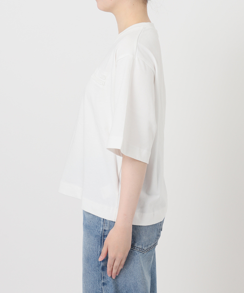 BAUM UND PFERDGARTEN(バウムウンドヘルガーデン)の「BAUM UND PFERDGARTEN/バウム ウンド ヘルガーデン JIANA 22135 Tシャツ(Tシャツ/カットソー・レディース・ブラック/ホワイト/ネイビー・SMALL)」の20枚目の写真