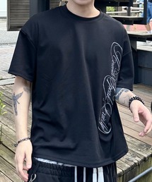 【Chikashitsu +】vertical script crop t-shirt (3color) / 【チカシツプラス】スクリプトレタリングクロップド半袖Tシャツ