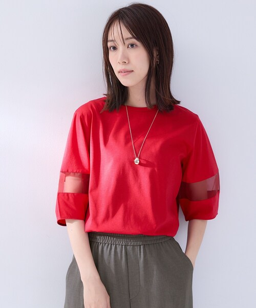 UNTITLED(アンタイトル)の「【洗える/袖オーガンジー】コクーンスリーブプルオーバー(Tシャツ/カットソー・レディース・オフホワイト/ブラウン系その他/ブラック/レッド系1・02)」の8枚目の写真