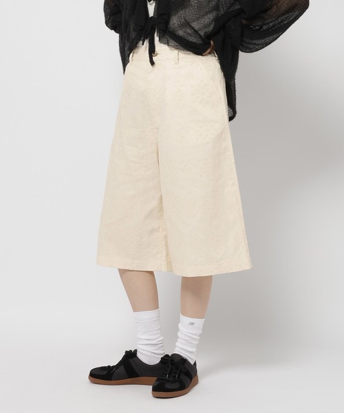 niko and...(ニコアンド)の「ステキナ刺繍ハーフパンツ(その他パンツ・レディース・ブラック/アイボリー・FREE)」の6枚目の写真