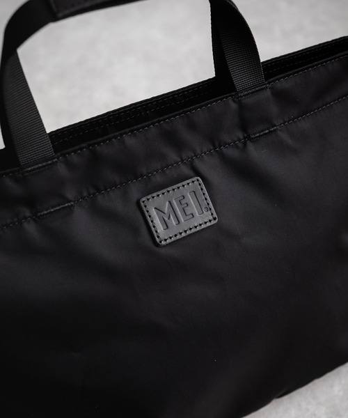 MEI(メイ)の「MEI TOTEBAG M ロゴプレート2WAYトートショルダーバッグ(トートバッグ・メンズ・ブラック/チャコール・FREE)」の15枚目の写真