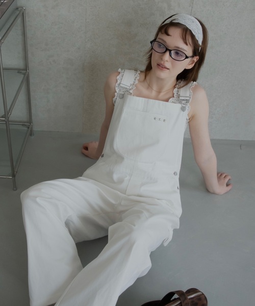 JUMELLE(ジュメロ)の「スタッズサロペット(サロペット/オーバーオール・レディース・アイボリー・SMALL/MEDIUM)」の2枚目の写真