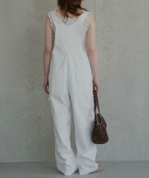 JUMELLE(ジュメロ)の「スタッズサロペット(サロペット/オーバーオール・レディース・アイボリー・SMALL/MEDIUM)」の4枚目の写真