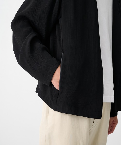 THE TOKYO(ザトウキョウ)の「【SILKα/シルクアルファ】SILK α Pleats Summer Cardigan(カーディガン/ボレロ・メンズ・ブラック・48/46)」の9枚目の写真