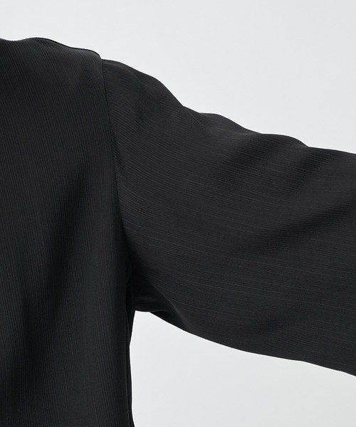 THE TOKYO(ザトウキョウ)の「【SILKα/シルクアルファ】SILK α Pleats Summer Cardigan(カーディガン/ボレロ・メンズ・ブラック・48/46)」の6枚目の写真