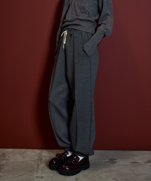 MAISON SPECIAL(メゾンスペシャル)の「Lace-Up Jogger Pants/レースアップジョガーパンツ(その他パンツ・レディース・ネイビー/ピンク/グレー/オフホワイト・38/36)」の3枚目の写真
