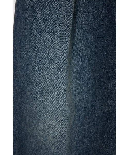 THROW by SLY(スローバイスライ)の「THROW BUTTONFLY TUCK LOOSE PT-AB ボタンフライタックルーズパンツ 秋服 冬服(デニムパンツ・レディース・ブルー/ダークブルー・0/1)」の3枚目の写真