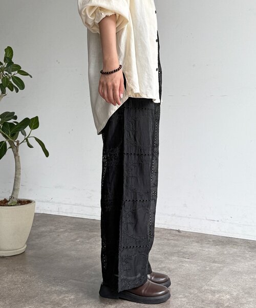 CPCM（シーピーシーエム）の「【セットアップ着用可】パッチワーク刺繍シアーパンツ（その他パンツ・レディース・オフホワイト/ブラック/ブラウン・FREE）」の11枚目の写真