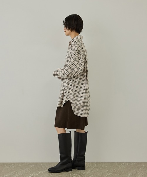 SALON adam et rope'(サロン アダム エ ロペ)の「Shuttle Notes 2WAYチェックシャツ(シャツ/ブラウス・レディース・グレー/ホワイト系その他・FREE)」の5枚目の写真