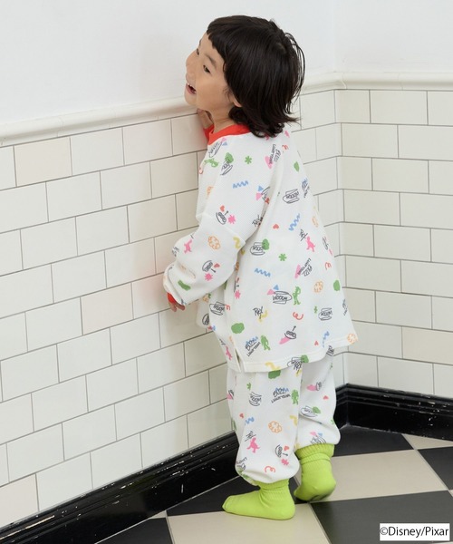 LOWRYS FARM(ローリーズファーム)の「KIDS / TOY STORY(トイ・ストーリー)/ワッフルセットアップ 828717(Tシャツ/カットソー・キッズ・グレー/アイボリー/オフホワイト・150cm/130cm/110cm)」の2枚目の写真
