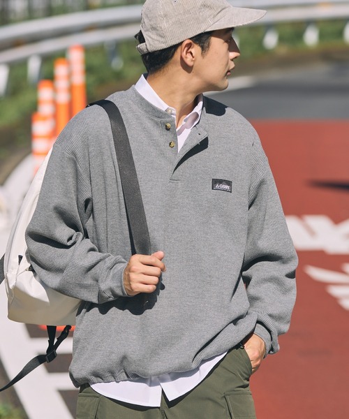 GERRY(ジェリー)の「<別注>GERRY / ジェリー ワッフル ヘンリーネック ドローコード 長袖Tシャツ/抗菌・防臭【THE CRAFT CREW PRODUCTS】(Tシャツ/カットソー・メンズ・カーキ/グレイッシュベージュ/ダークネイビー/チャコール/ブラック/オフホワイト・L/M/S)」の3枚目の写真