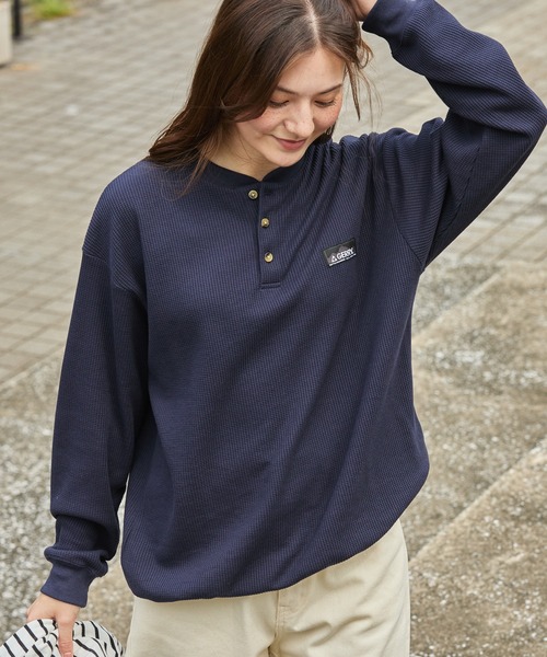 GERRY(ジェリー)の「<別注>GERRY / ジェリー ワッフル ヘンリーネック ドローコード 長袖Tシャツ/抗菌・防臭【THE CRAFT CREW PRODUCTS】(Tシャツ/カットソー・メンズ・カーキ/グレイッシュベージュ/ダークネイビー/チャコール/ブラック/オフホワイト・L/M/S)」の6枚目の写真