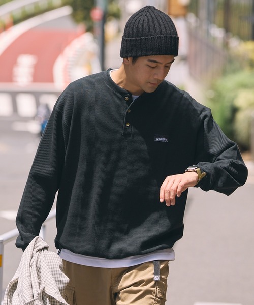 GERRY(ジェリー)の「<別注>GERRY / ジェリー ワッフル ヘンリーネック ドローコード 長袖Tシャツ/抗菌・防臭【THE CRAFT CREW PRODUCTS】(Tシャツ/カットソー・メンズ・カーキ/グレイッシュベージュ/ダークネイビー/チャコール/ブラック/オフホワイト・L/M/S)」の14枚目の写真