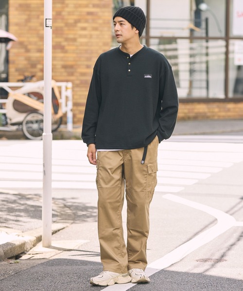 GERRY(ジェリー)の「<別注>GERRY / ジェリー ワッフル ヘンリーネック ドローコード 長袖Tシャツ/抗菌・防臭【THE CRAFT CREW PRODUCTS】(Tシャツ/カットソー・メンズ・カーキ/グレイッシュベージュ/ダークネイビー/チャコール/ブラック/オフホワイト・L/M/S)」の19枚目の写真