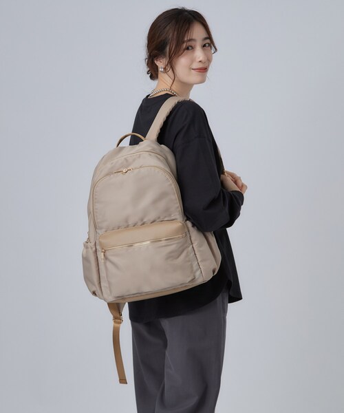 SHOO・LA・RUE(シューラルー)の「【撥水】10ポケットリュック(バックパック/リュック・レディース・ダークグレー/ブラック/ベージュ・00)」の3枚目の写真
