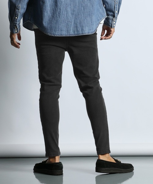 The DUFFER of ST.GEORGE（ザダファーオブセントジョージ）の「SULFUR DYE GUM STRETCH TAPERED SLIM PANTS：硫化染め「ガムストレッチ」テーパードスリムパンツ / ビンテージ加工（チノパンツ・メンズ・カーキ/グレイッシュベージュ/スミクロ・X-LARGE/LARGE/MEDIUM/SMALL）」の12枚目の写真