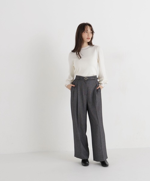 NATURAL BEAUTY BASIC(ナチュラルビューティーベーシック)の「ベルテッドワイドパンツⅡ(その他パンツ・レディース・ブラウン/ブラック系その他2/オフホワイト・MEDIUM/LARGE/SMALL/X-SMALL)」の4枚目の写真