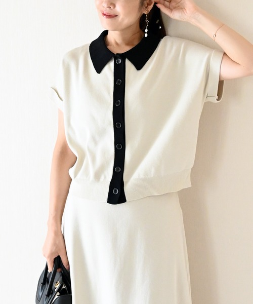Neige(ネージュ)の「バイカラーポロニットセットアップ(ニット/セーター・レディース・ブラック/ライトベージュ・ONE SIZE)」の5枚目の写真