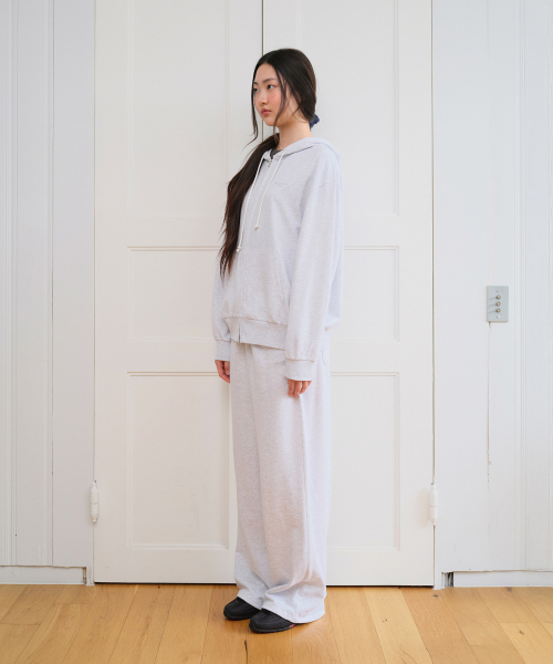 AMESWORLDWIDE(アメスワールドワイド)の「CLASSIC EASY SWEATPANTS LIGHT GREY(スウェットパンツ・レディース・その他・FREE/SMALL/MEDIUM)」の4枚目の写真
