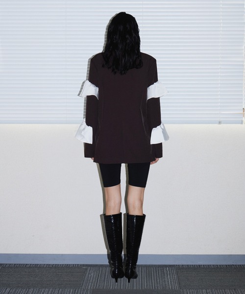 ANDRESD（アンドレスド）の「フリルピークドラペルジャケット / FRILL PEAKED LAPEL JACKET（テーラードジャケット・レディース・ブラック系その他/ブラウン・M/L）」の7枚目の写真