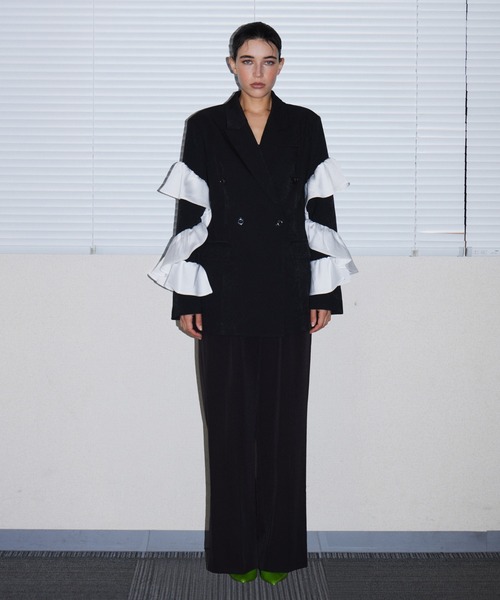 ANDRESD（アンドレスド）の「フリルピークドラペルジャケット / FRILL PEAKED LAPEL JACKET（テーラードジャケット・レディース・ブラック系その他/ブラウン・M/L）」の18枚目の写真