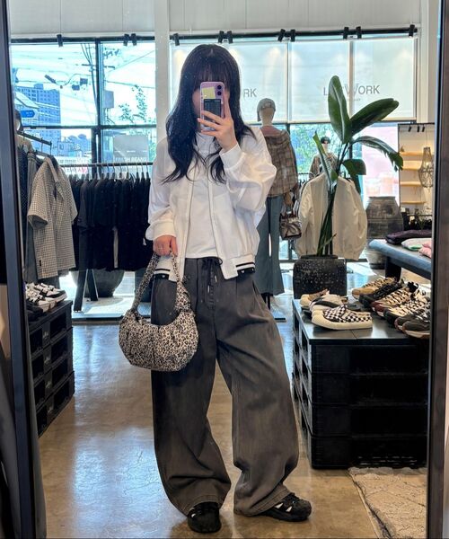 LIFE WORK(ライフワーク)の「レディース LW3ツイルピグメントワイドパンツ(その他パンツ・レディース・チャコールグレー/ライトピンク/ベージュ・SMALL/MEDIUM)」の8枚目の写真