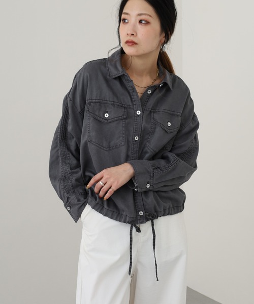 EGLANTINE(エグランティーヌ)の「EGLANTINE デニムライクセルロースブラウス(シャツ/ブラウス・レディース・チャコールグレー/テラコッタ・38)」の8枚目の写真