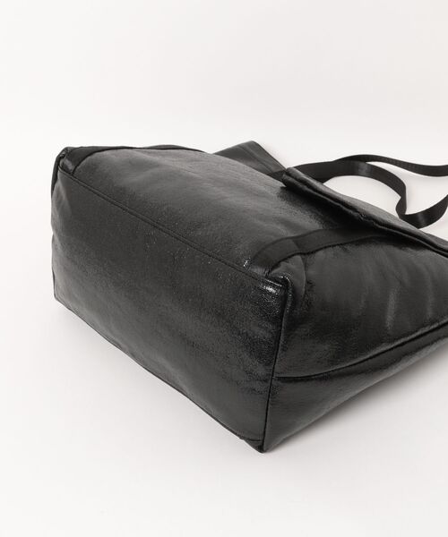 cache cache（カシュ カシュ）の「カシュカシュ cachecache / ポーチ付グリッタートートバッグ（トートバッグ・レディース・シルバー/ブラック・FREE）」の4枚目の写真