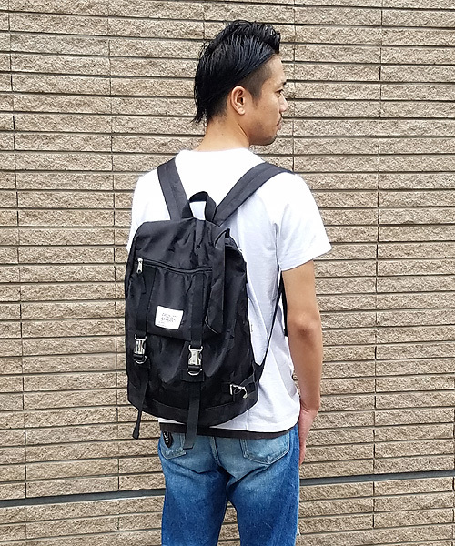 PRODUCTY WARRANTY（プロダクティワランティ）の「【PRODUCTY WARRANTY/ プロダクティワランティ】ダブルバックル バックパック カモフラージュ（バックパック/リュック・メンズ・グリーン/ブラック/ネイビー/ブラウン/ブラック系その他2・FREE）」の5枚目の写真