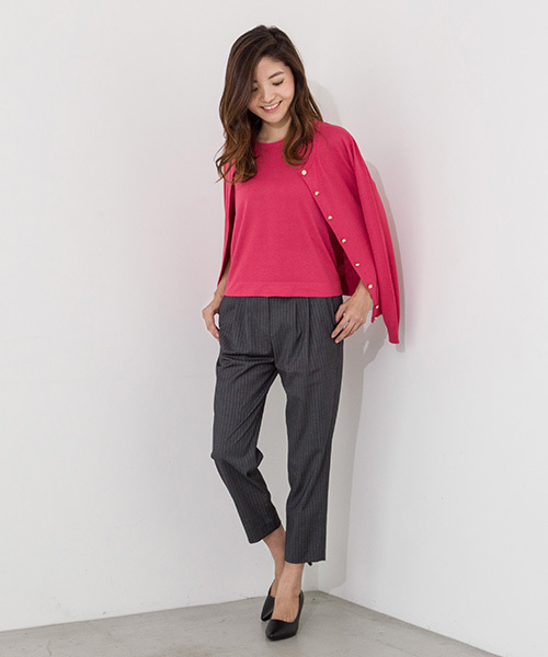 NATURAL BEAUTY BASIC（ナチュラルビューティーベーシック）の「【AneCan 5月号掲載】UV CUT ノースリーブニット（ニット/セーター・レディース・ブラック/カーキ/ホワイト系その他/ピンク・MEDIUM）」の5枚目の写真