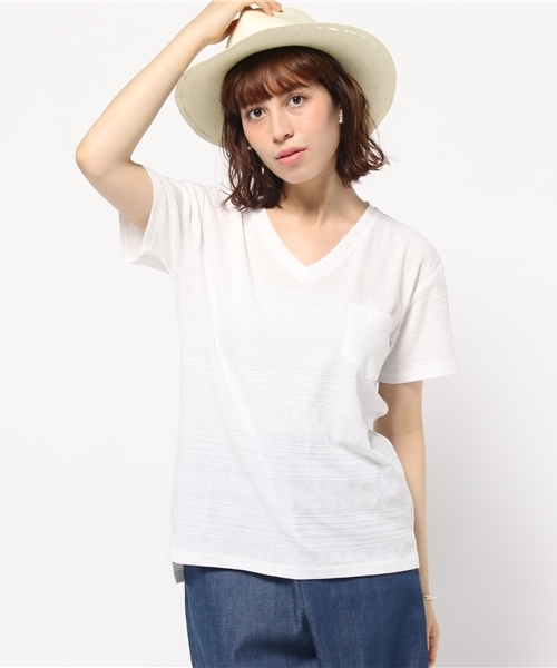 VENCEEXCHANGE(ヴァンスエクスチェンジ)の「オルテガ柄Vネック半袖T(Tシャツ/カットソー・レディース・ライトグレー/オフホワイト/ブラック/オリーブ/スカイブルー/その他21・MEDIUM)」の16枚目の写真