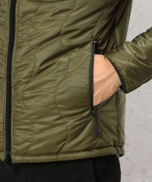 WILD THINGS（ワイルドシングス）の「・別注 [ワイルドシングス]BC WILD THINGS GLR RV  HD ブルゾン glrd◆（ブルゾン・メンズ・オリーブ/ネイビー・SMALL/MEDIUM/LARGE）」の3枚目の写真