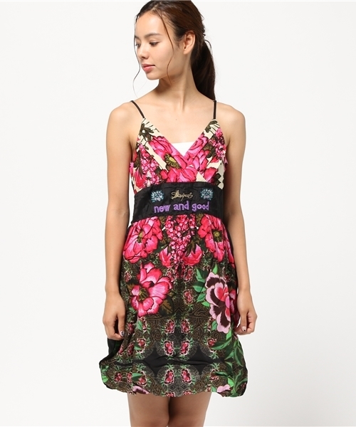 Desigual（デシグアル）の「「Desigual/デシグアル」ワンピース（ワンピース・レディース・ブラック・44/46/40）」の2枚目の写真