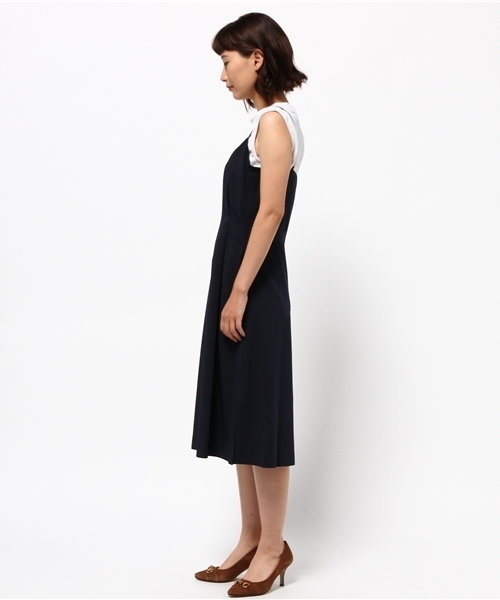 31 Sons de mode（トランテアン　ソン　ドゥ　モード）の「フレアキャミワンピース（ワンピース・レディース・ネイビー/カーキ・36/38）」の4枚目の写真