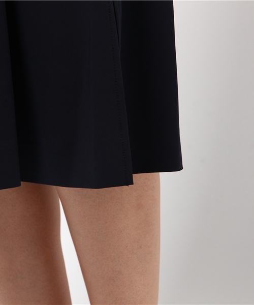 31 Sons de mode（トランテアン　ソン　ドゥ　モード）の「フレアキャミワンピース（ワンピース・レディース・ネイビー/カーキ・36/38）」の8枚目の写真