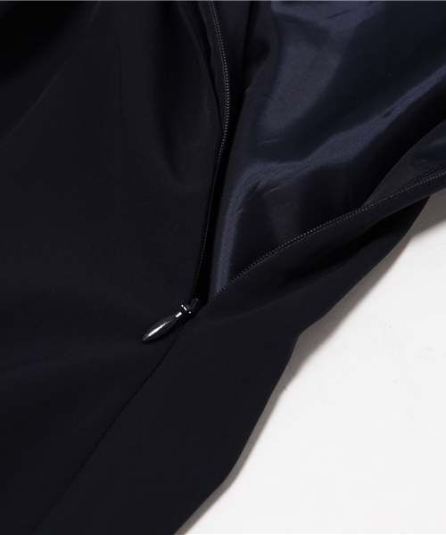 31 Sons de mode（トランテアン　ソン　ドゥ　モード）の「フレアキャミワンピース（ワンピース・レディース・ネイビー/カーキ・36/38）」の9枚目の写真