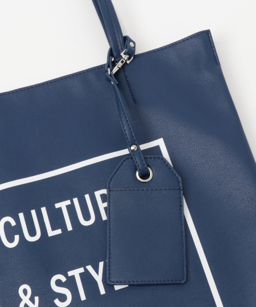 WEGO（ウィゴー）の「WEGO/ボックスロゴフェイクレザートートバッグ（トートバッグ・メンズ・ホワイト/ブラック/ネイビー・FREE）」の9枚目の写真