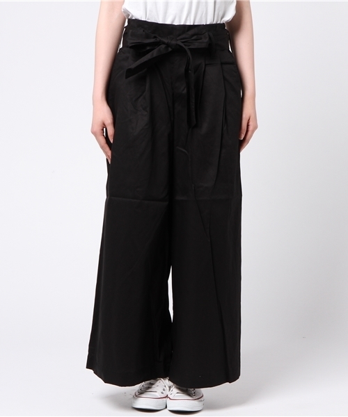 earth music&ecology(アースミュージックアンドエコロジー)の「・ハイウエストパンツ(その他パンツ・レディース・ライトカーキ/ライトインディゴブルー/ベージュ/インディゴブルー/ブラック・FREE)」の6枚目の写真