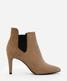 CHARLES & KEITH | ヒールチェルシーブーツ / HEELED CHELSEA BOOTS(ブーツ)