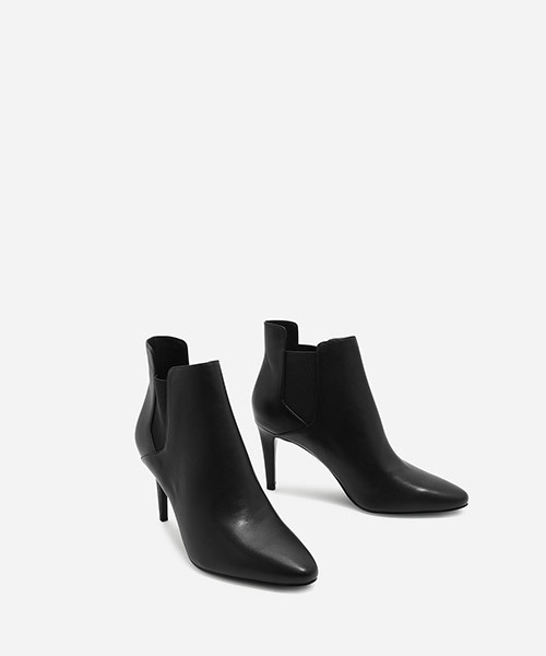 CHARLES & KEITH(チャールズ & キース)の「ヒールチェルシーブーツ / HEELED CHELSEA BOOTS(ブーツ・レディース・ブラック/ブラウン系その他/グレー・23cm/23.5cm/22.5cm/25cm/24.5cm)」の5枚目の写真