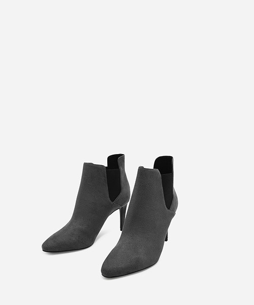 CHARLES & KEITH(チャールズ & キース)の「ヒールチェルシーブーツ / HEELED CHELSEA BOOTS(ブーツ・レディース・ブラック/ブラウン系その他/グレー・23cm/23.5cm/22.5cm/25cm/24.5cm)」の17枚目の写真