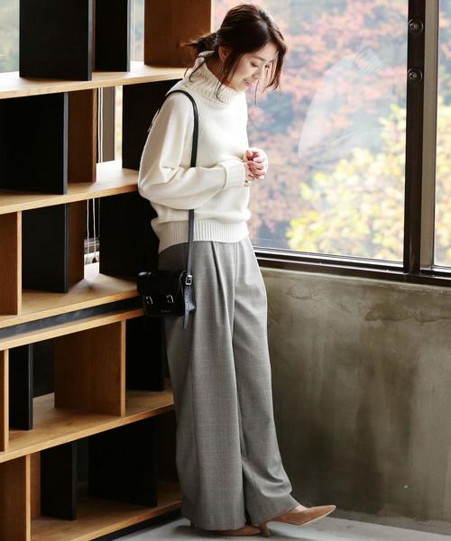 BEAUTY&YOUTH UNITED ARROWS（ビューティーアンドユースユナイテッドアローズ）の「BY∴ TRハウンドトゥースタックワイドパンツ ◆（その他パンツ・レディース・ブラウン/ブラック/ベージュ・SMALL/MEDIUM/LARGE）」の3枚目の写真